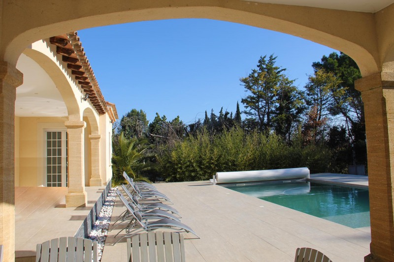 apd30roc4- villa avec jaccuzi et piscine
